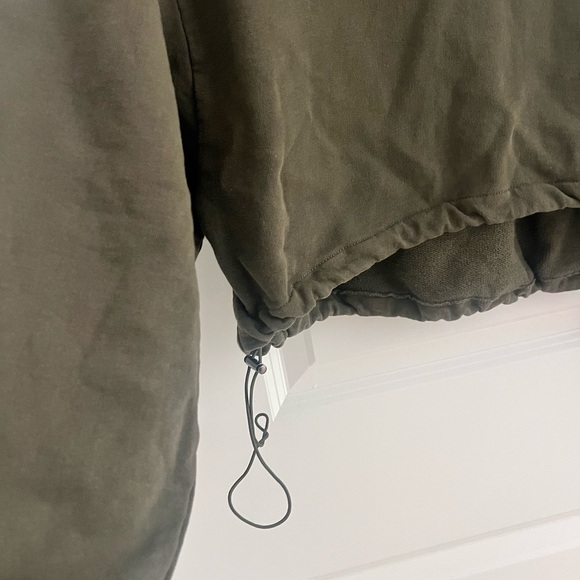 Zara Dark Green Cropped Sweatshirt - Picture 3 of 6